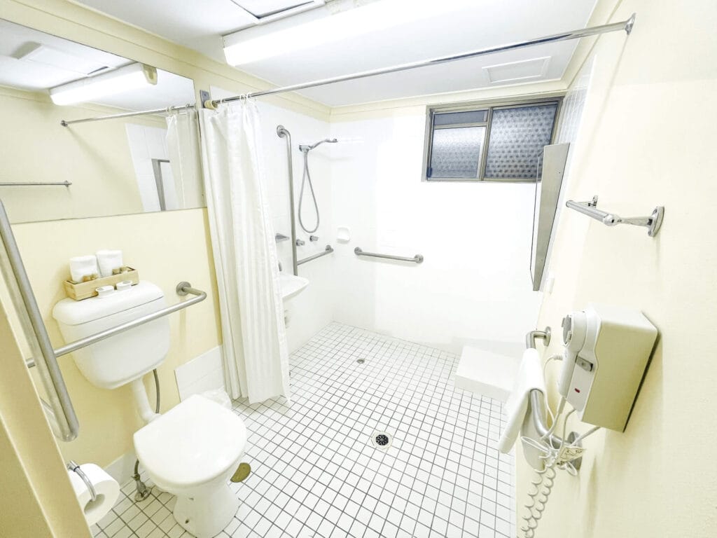 Brisbane West Respite Centre bathroom